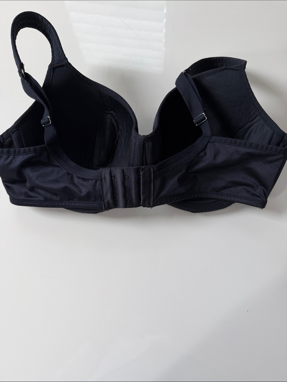 Everyday Smooth Black Full-Coverage Bra - Women's Intimates - Picture 5 of 12